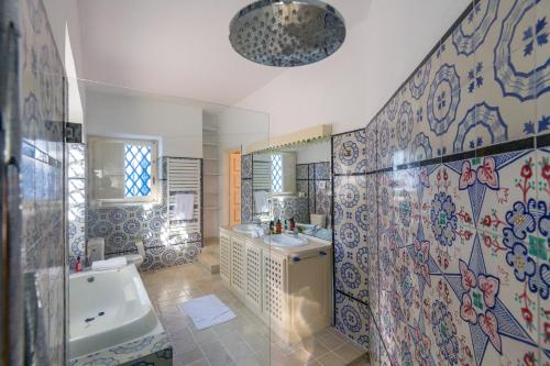 La Demeure la-demeure