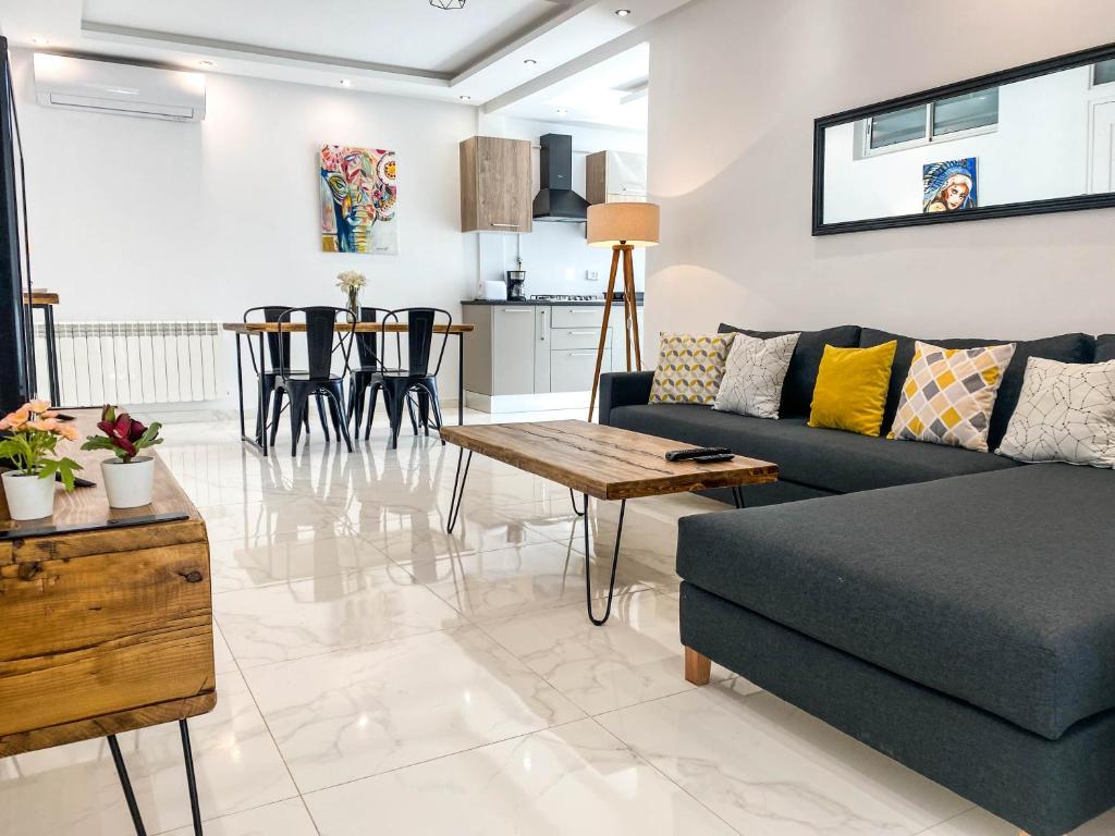Cosy Apartment in La Marsa - 2 bed 1 Bath Cosy Apartment in La Marsa - 2 bed 1 Bath