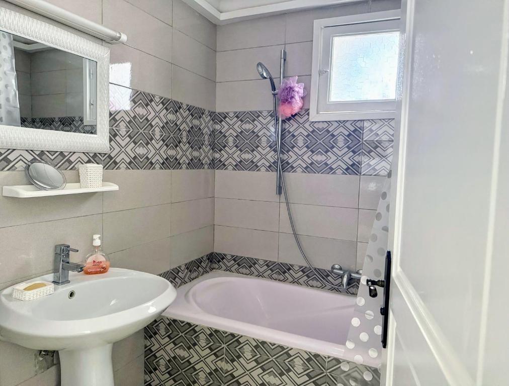 Appartement entier rénové à 5min de la Plage de Sousse