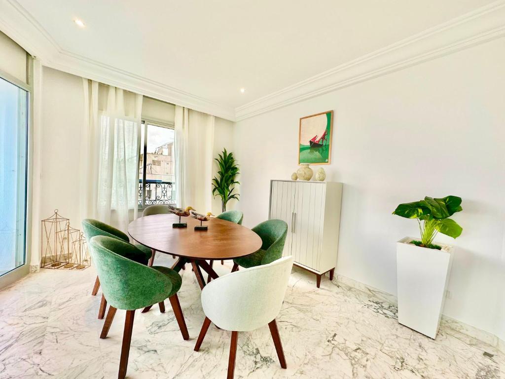 The Lake View spacious with amazing terrace