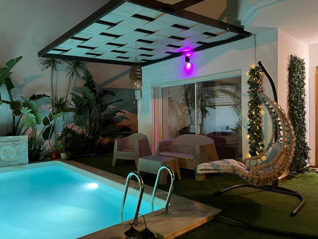 Villa charmante piscine privée et haut standing