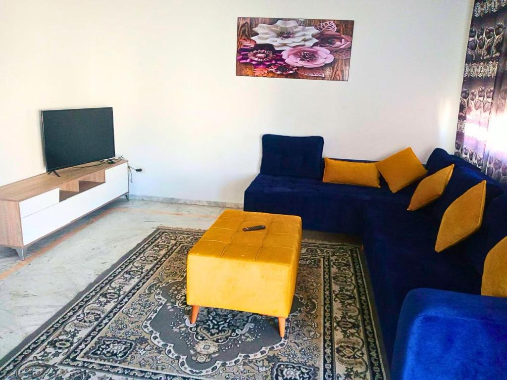 Charmant Appartement 2 chambres avec Internet et Vue Panoramique - au Cœur du Quartier Prestigieux d'Ennasr 2, Proche de Toutes Commodités - Service Navette Charmant Appartement 2 chambres avec Internet et Vue Panoramique - au Cœur du Quartier Prestigieux d'Ennasr 2, Proche de Toutes Commodités - Service Navette