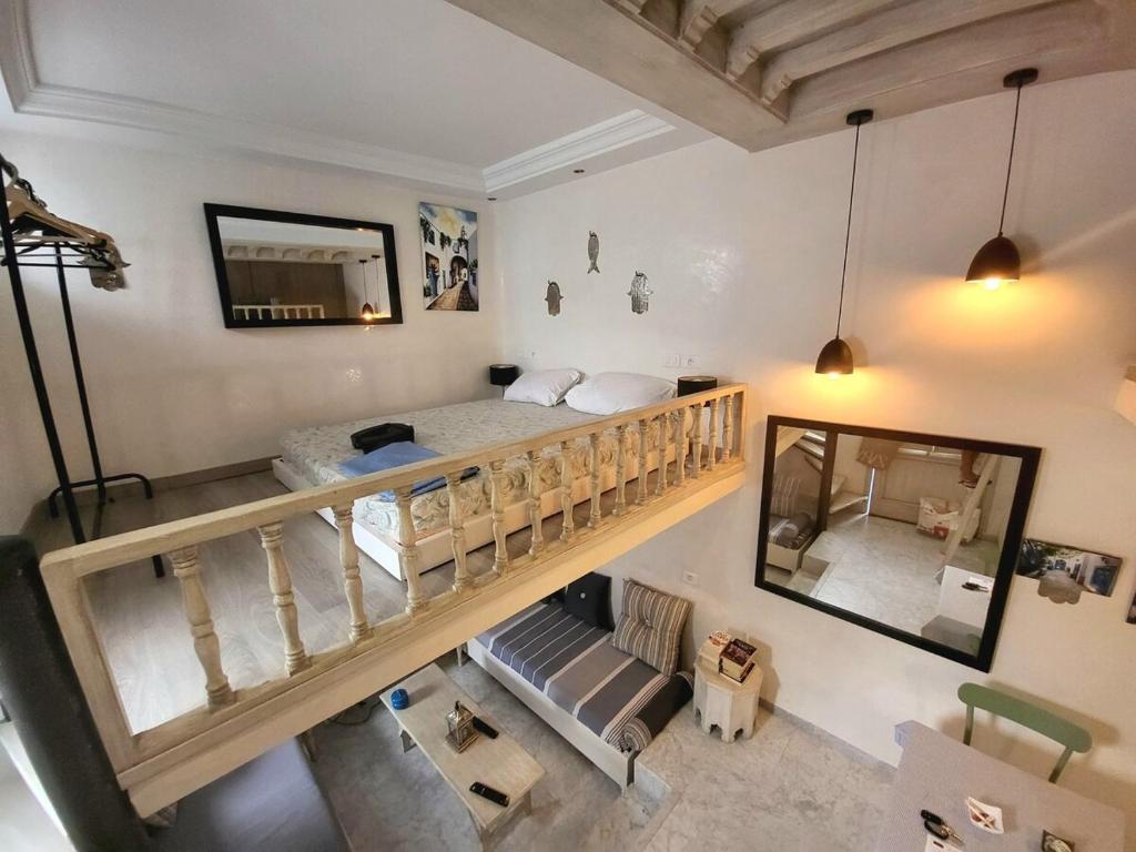 Coquette studio au village