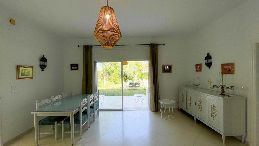 Residence Jannet: Oasis pour 16 en bord de mer