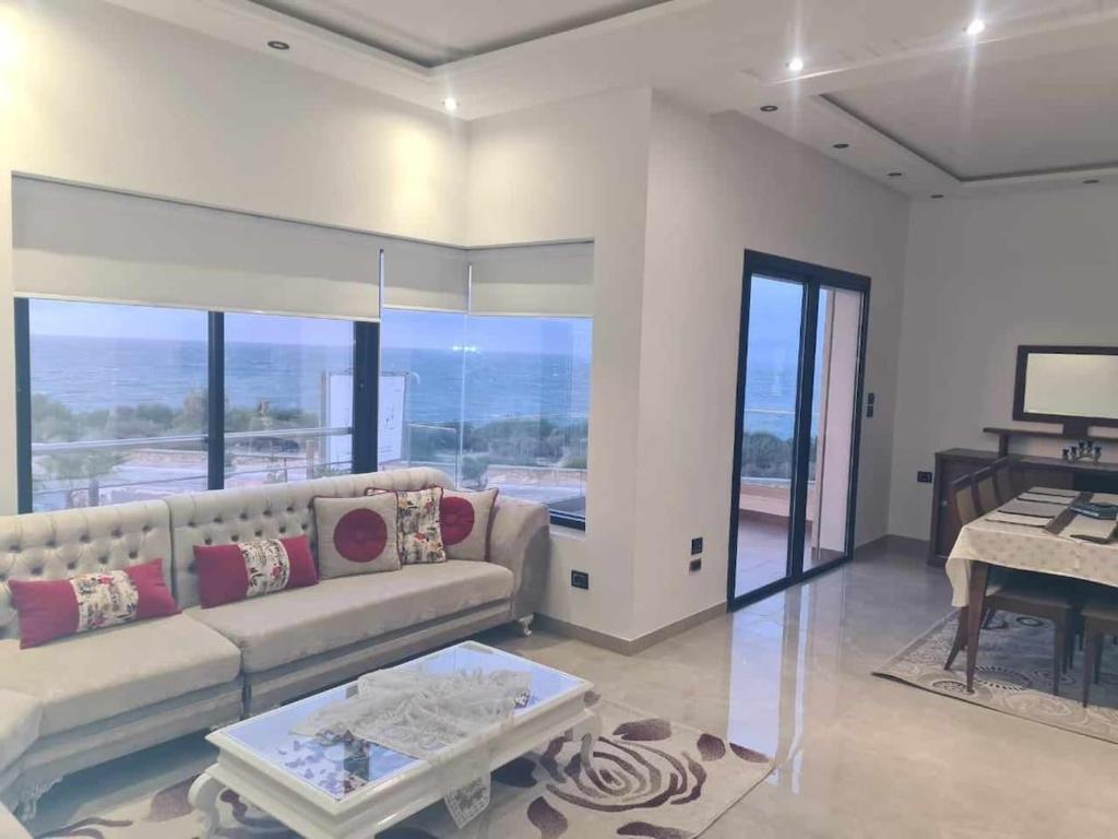 Superb apartment with sea view Superb apartment with sea view